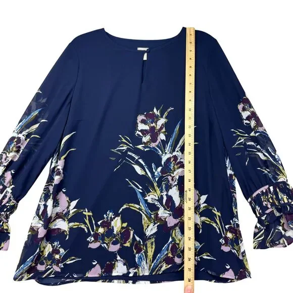 Chico’s Blouse Womens 2 Blue Stretch Floral Bird Of Paradise-Print Pullover Knit - Picture 9 of 12